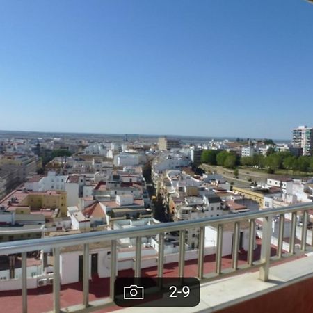 En Pleno Centro, Con Inmejorables Vistas Apartman Huelva Kültér fotó
